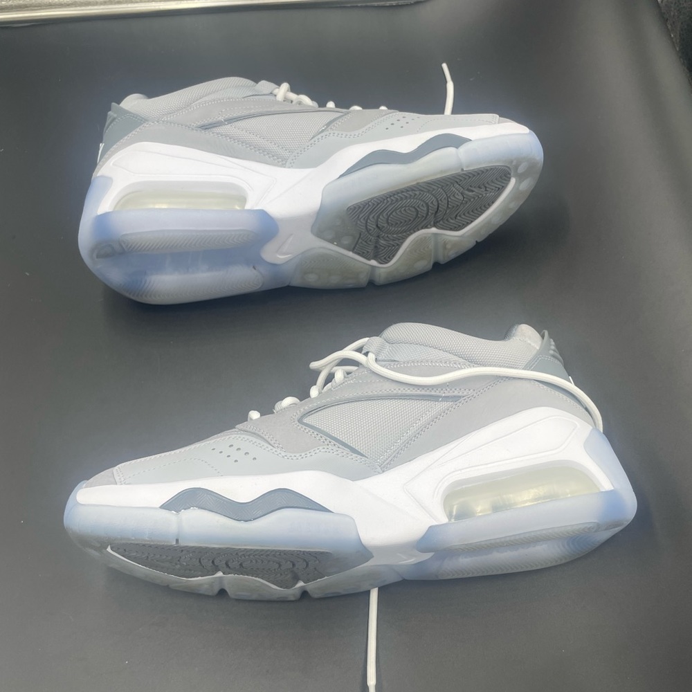 Jordan Point Lane Cool Grey Size 11 Men’s Used